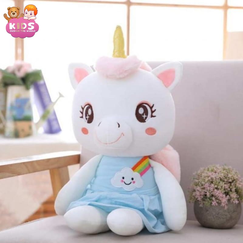 unicorn-plush-with-shiny-eyes